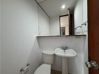 Apartaestudio en venta en Patio Bonito, Medellín, 62 m² · foto 6 de 14