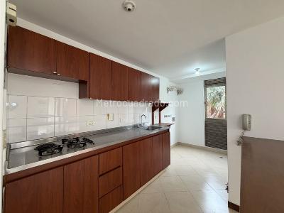 Apartaestudio en venta en Patio Bonito, Medellín, 62 m² · foto 7 de 14