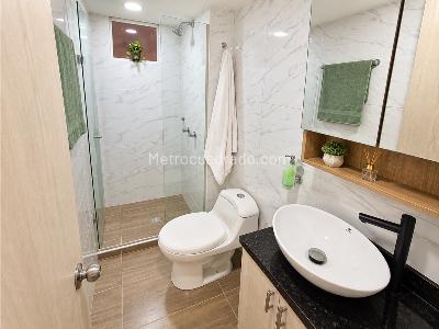 Apartamento de 3 alcobas en venta en Maria Auxiliadora, Sabaneta, 51 m² · foto 9 de 12