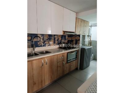 Apartamento de 2 alcobas en venta en Jardines, Envigado, 75 m² · foto 11 de 19