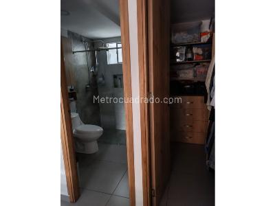Apartamento de 2 alcobas en venta en Jardines, Envigado, 75 m² · foto 18 de 19