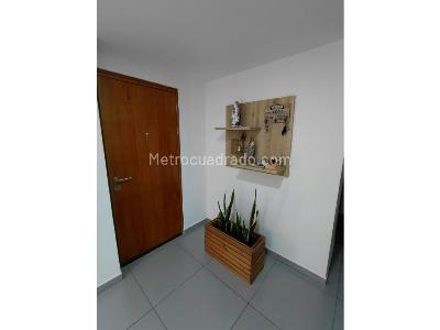 Apartamento de 2 alcobas en venta en Jardines, Envigado, 75 m² · foto 3 de 19