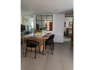 Apartamento de 2 alcobas en venta en Jardines, Envigado, 75 m² · foto 9 de 19