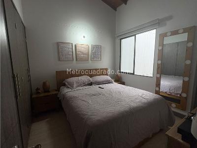 Casa de 3 alcobas en venta en Cumbres, Envigado, 176 m² · foto 16 de 20
