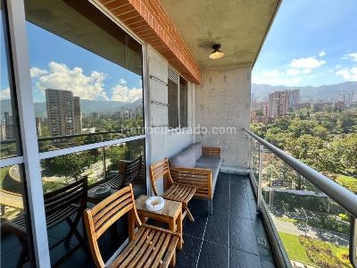 Apartamento de 2 alcobas en venta en Loma De Los Balsos, Medellín, 92 m² · foto 3 de 16