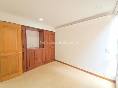 Apartamento de 3 alcobas en venta en Conquistadores, Medellín, 100 m² · foto 13 de 20