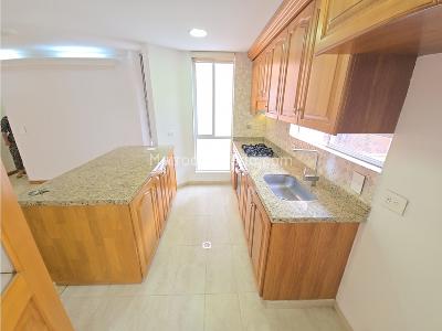 Apartamento de 3 alcobas en venta en Conquistadores, Medellín, 100 m² · foto 6 de 20