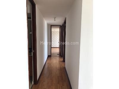 Apartamento de 3 alcobas en venta en Castropol, Medellín, 99 m² · foto 11 de 20