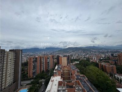 Apartamento de 3 alcobas en venta en Loma Benedictinos, Envigado, 180 m² · foto 17 de 18