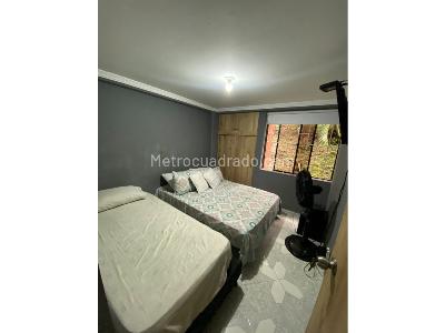 Apartamento de 3 alcobas en venta en El Salado, Medellín, 67 m² · foto 16 de 20