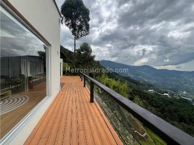 Casa de 5 alcobas en venta en Alto De Las Palmas, Medellín · foto 2 de 20