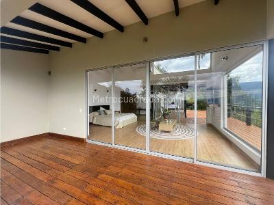 Casa de 5 alcobas en venta en Alto De Las Palmas, Medellín · foto 4 de 20