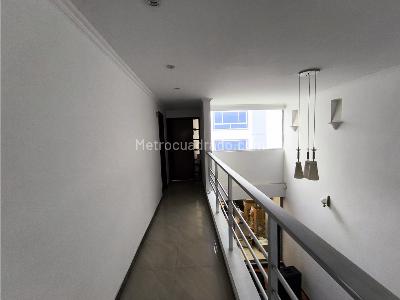 Casa de 4 alcobas en venta en Modelia, Bogotá, 400 m² · foto 5 de 20