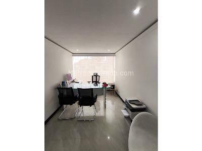Casa de 4 alcobas en venta en Modelia, Bogotá, 400 m² · foto 11 de 20