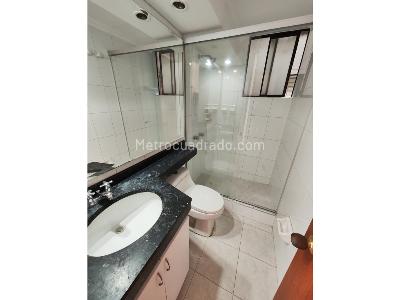 Apartamento de 3 alcobas en venta en Ciudad Salitre Occidente, Bogotá, 124 m² · foto 17 de 20