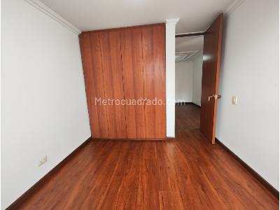 Apartamento de 3 alcobas en venta en Ciudad Salitre Occidente, Bogotá, 124 m² · foto 18 de 20
