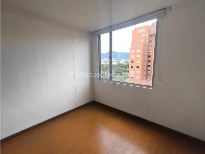 Apartamento en venta en Ciudad Salitre Oriental, Bogotá · foto 2 de 17