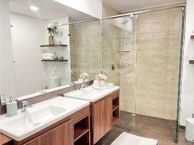 Apartamento de 3 alcobas en venta en Teusaquillo, Bogotá, 142 m² · foto 19 de 20