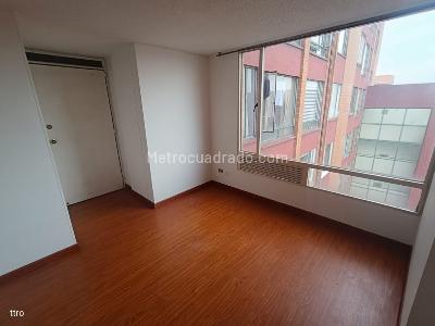 Apartaestudio en arriendo en Chapinero Alto, Bogotá, 30 m² · foto 7 de 18