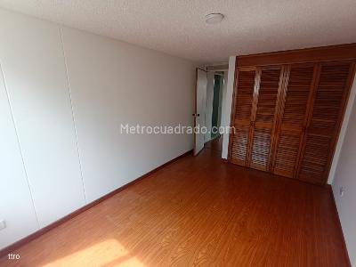 Apartaestudio en arriendo en Chapinero Alto, Bogotá, 30 m² · foto 15 de 18