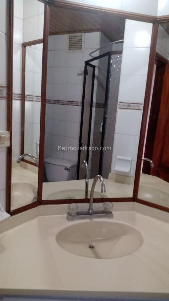 Apartamento en Arriendo, SANTA TERESITA, Bogotá D.C. - Widok 3