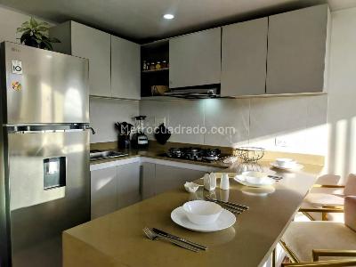 Apartaestudio en arriendo en Galerias, Bogotá, 32 m² · foto 3 de 14