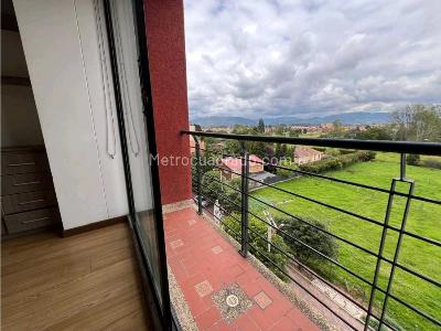 Apartamento en venta en Delicias, Chía · foto 8 de 16