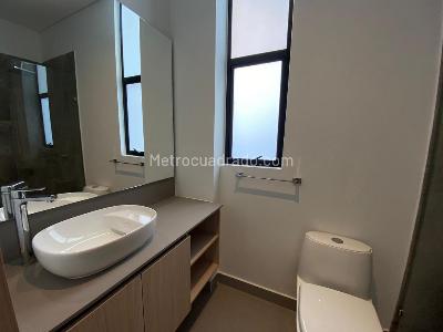 Apartamento en venta en Santa Barbara Oriental, Bogotá · foto 7 de 20