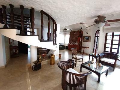 Casa de 4 alcobas en venta en Bavaria, Girardot, 265 m² · foto 13 de 20