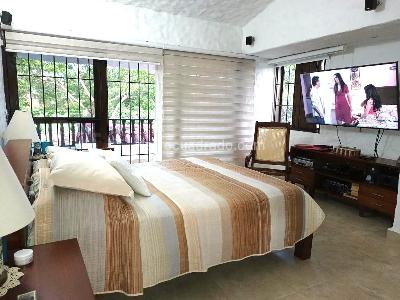 Casa de 4 alcobas en venta en Bavaria, Girardot, 265 m² · foto 19 de 20