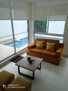 Casa de 4 alcobas en venta en El Peñon, Girardot, 220 m² · foto 4 de 20