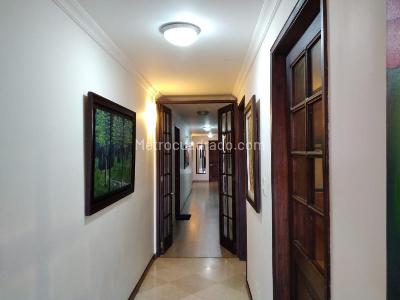 Apartamento en venta en Chico Alto, Bogotá · foto 9 de 15