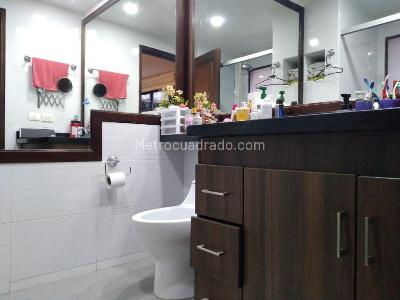Apartamento en venta en Chico Alto, Bogotá · foto 10 de 15