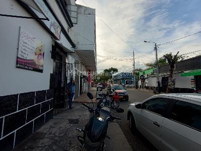 Casa de 3 alcobas en venta en Sin Barrio, Girardot, 159 m² · foto 4 de 8