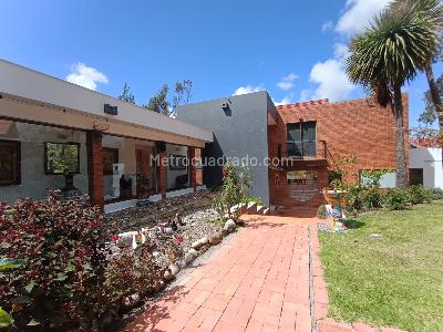 Casa en venta en Vereda El Salitre, La Calera · foto 2 de 20