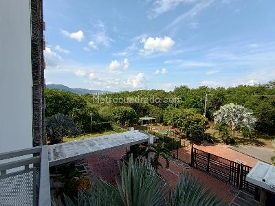 Apartamento de 2 alcobas en venta en Girardot, Girardot, 103 m² · foto 14 de 20