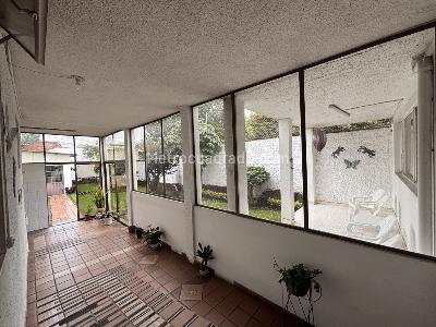 Casa de 5 alcobas en venta en El Campincito, Chía, 388 m² · foto 10 de 20