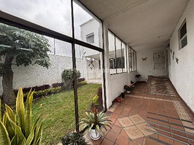 Casa de 5 alcobas en venta en El Campincito, Chía, 388 m² · foto 11 de 20