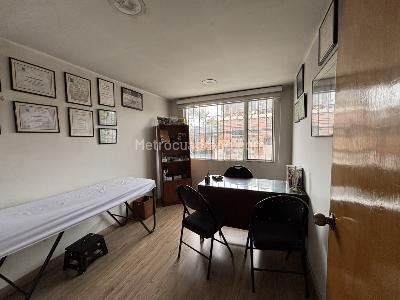 Casa de 5 alcobas en venta en El Campincito, Chía, 388 m² · foto 17 de 20