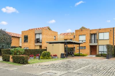 Casa de 3 alcobas en venta en Hacienda Fontanar, Chía, 226 m² · foto 2 de 20