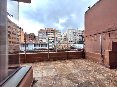 Apartamento de 3 alcobas en venta en La Carolina, Bogotá, 180 m² · foto 8 de 20