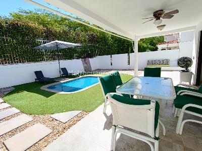 Casa de 5 alcobas en venta en Girardot, Girardot, 249 m² · foto 4 de 20
