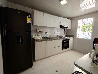 Casa de 5 alcobas en venta en Girardot, Girardot, 249 m² · foto 10 de 20