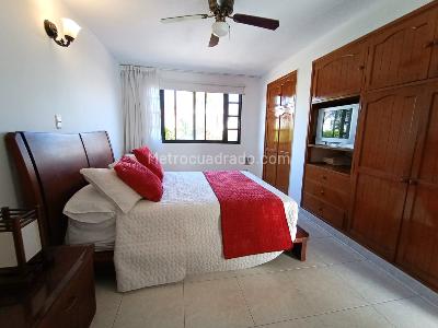Casa de 5 alcobas en venta en Girardot, Girardot, 249 m² · foto 12 de 20