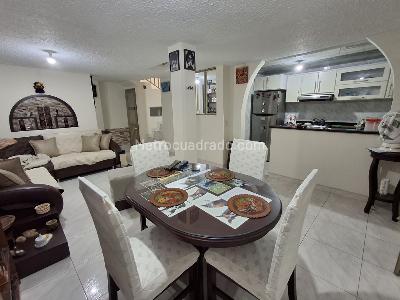 Casa de 5 alcobas en venta en Santa Matilde, Bogotá, 298 m² · foto 2 de 15