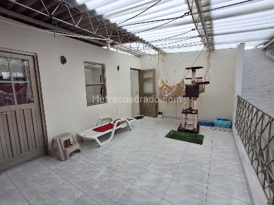 Casa de 5 alcobas en venta en Santa Matilde, Bogotá, 298 m² · foto 8 de 15