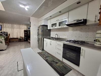 Casa de 5 alcobas en venta en Santa Matilde, Bogotá, 298 m² · foto 9 de 15