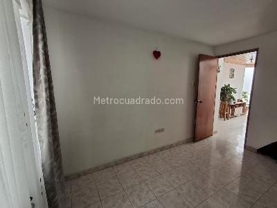 Casa de 5 alcobas en venta en Santa Matilde, Bogotá, 298 m² · foto 14 de 15