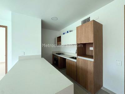 Apartamento de 3 alcobas en venta en Bahia Kristal, Cartagena, 107 m² · foto 5 de 18