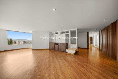 Apartamento de 4 alcobas en venta en Chico Alto, Bogotá, 400 m² · foto 12 de 20